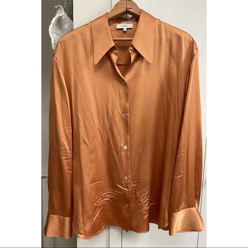 Vince shaped collar button down silk shirt